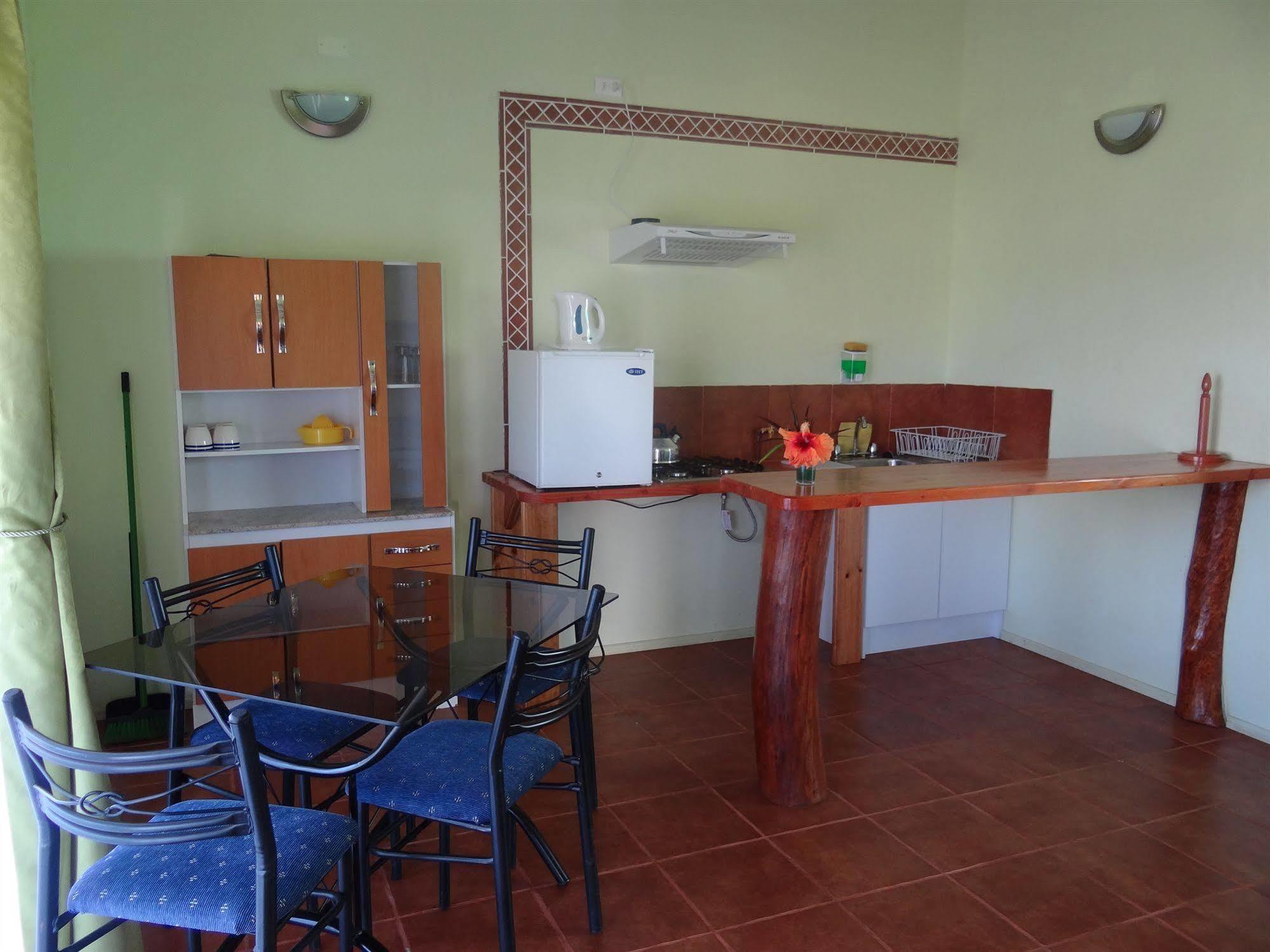 Cabanas Rapa Nui Orito Hanga Roa Exterior photo